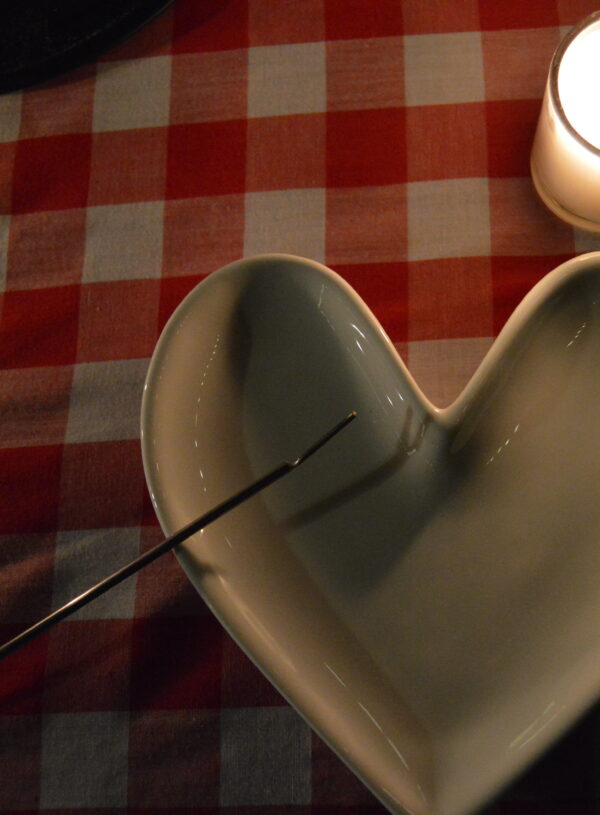 Fondue + Amor = Valentine’s Day